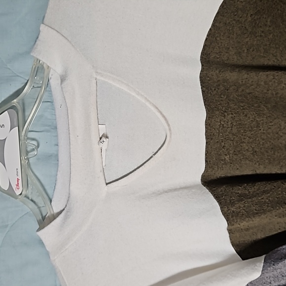 Maurices cut out neck color block top - Picture 6 of 6